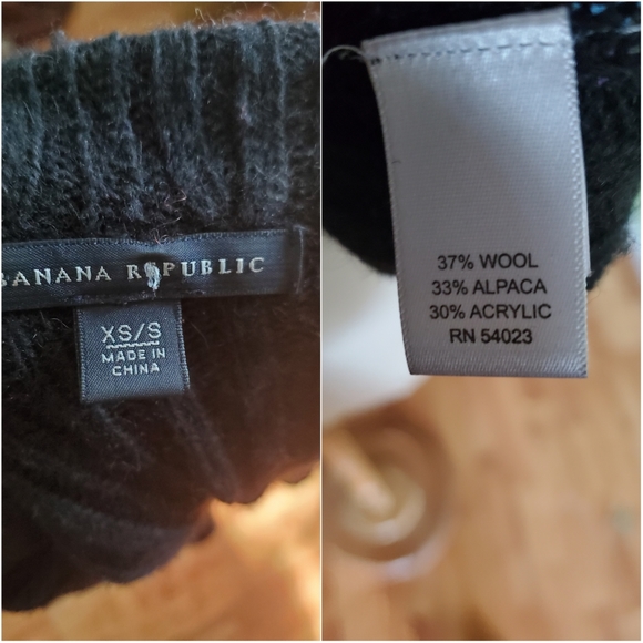 Plush Banana Republic Artsy Shrug Sweater - Picture 2 of 4